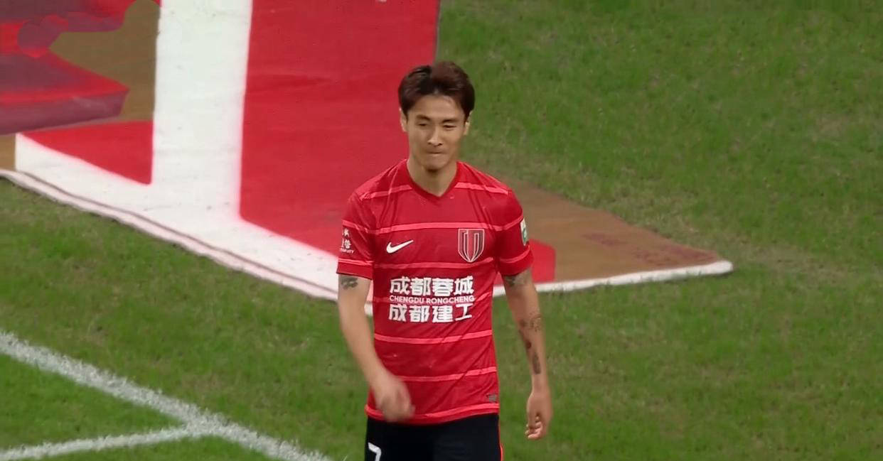 英雄联盟投注-集结日全明星赛焦点战，成都蓉城临场应变，话题不断，心理建设被强调的简单介绍